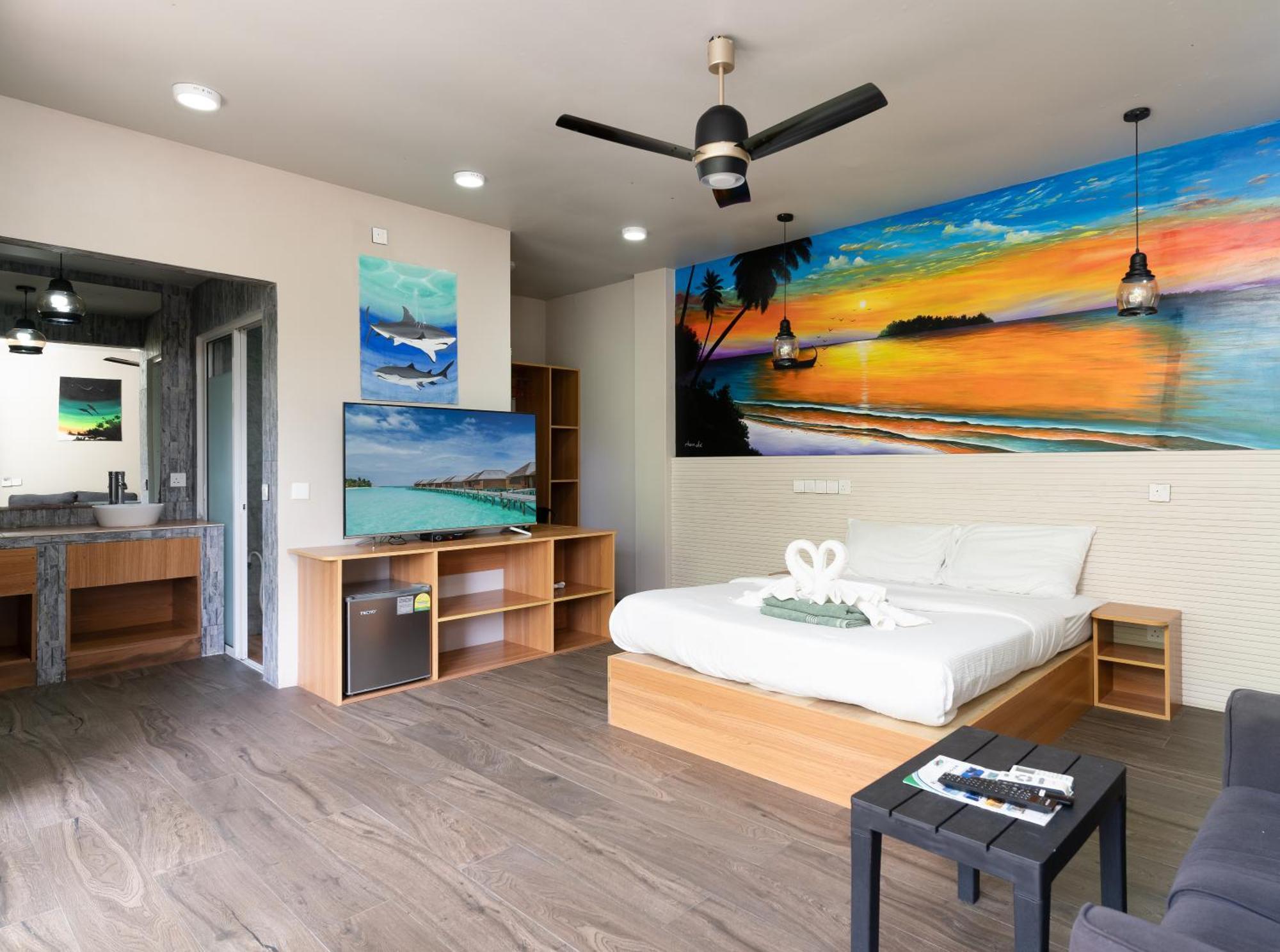 Ukulhas Villa Oceanview Hotel & Spa מראה חיצוני תמונה