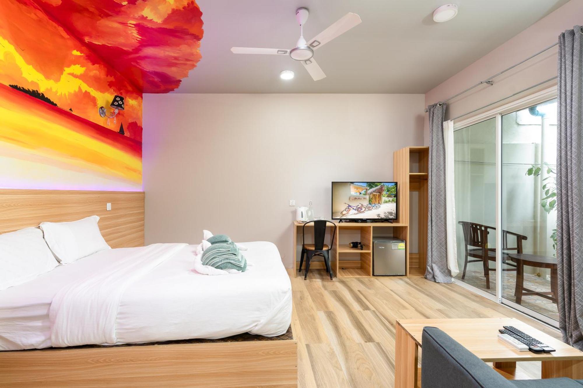Ukulhas Villa Oceanview Hotel & Spa מראה חיצוני תמונה