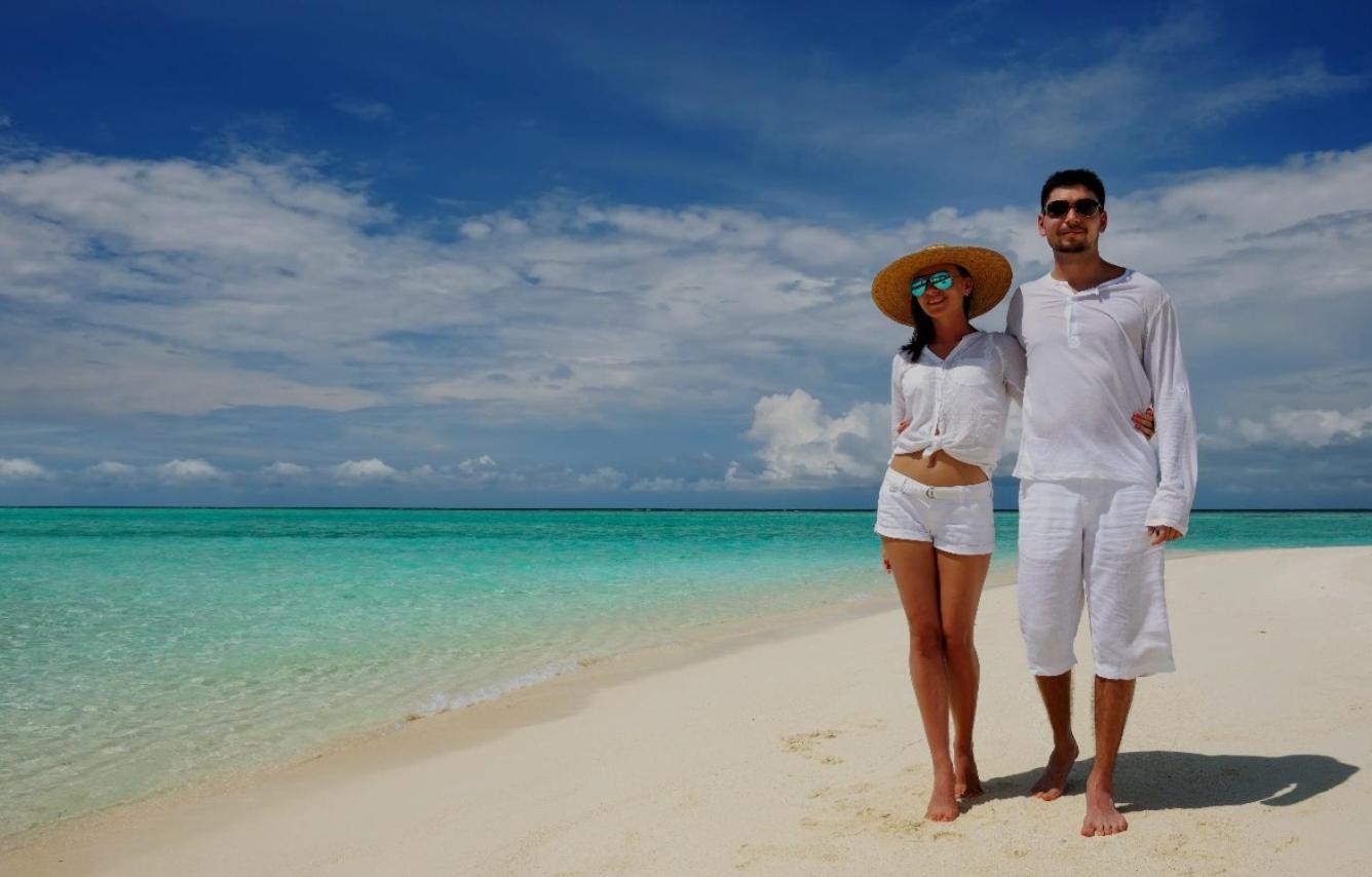 Ukulhas Villa Oceanview Hotel & Spa מראה חיצוני תמונה